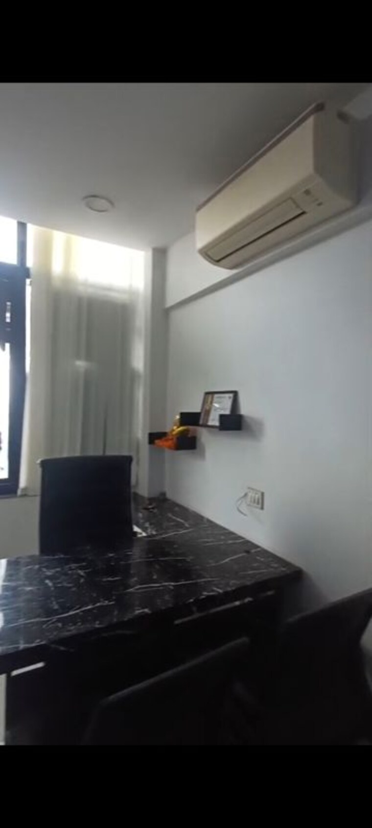 Living Room, netaji subhash place Commercial Office Space 500 Sq.Ft. In Netaji Subhash Place Delhi 10618504