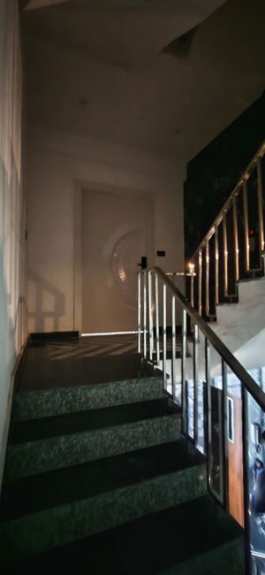 Staircase in 4 BHK Builder Floor at Green Fields Colony – for Rent