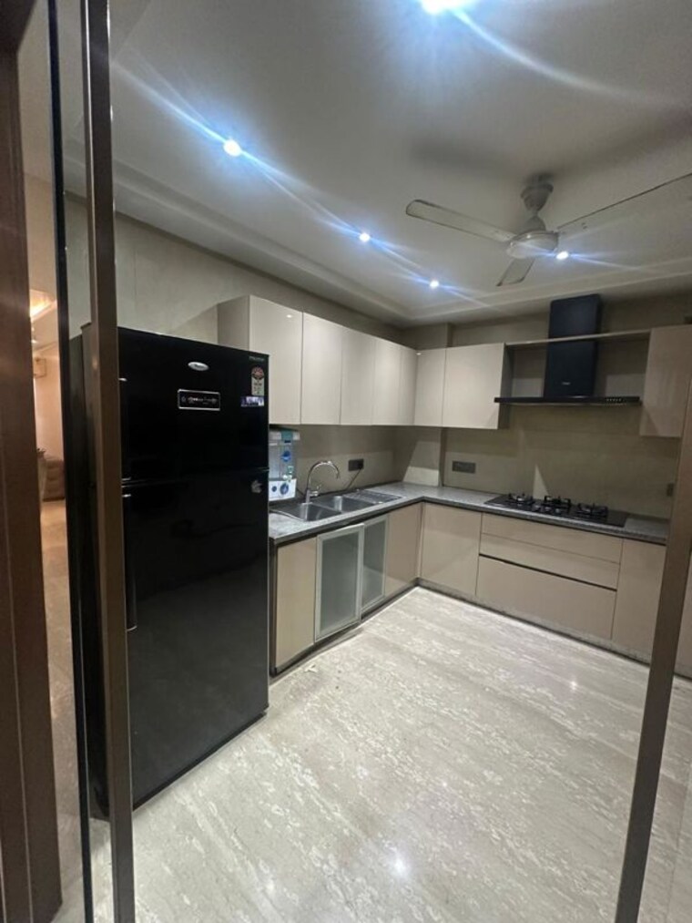 Kitchen, greater kailash i 4 Bedroom 300 Sq.Yd. Builder Floor In Greater Kailash I Delhi 10618549