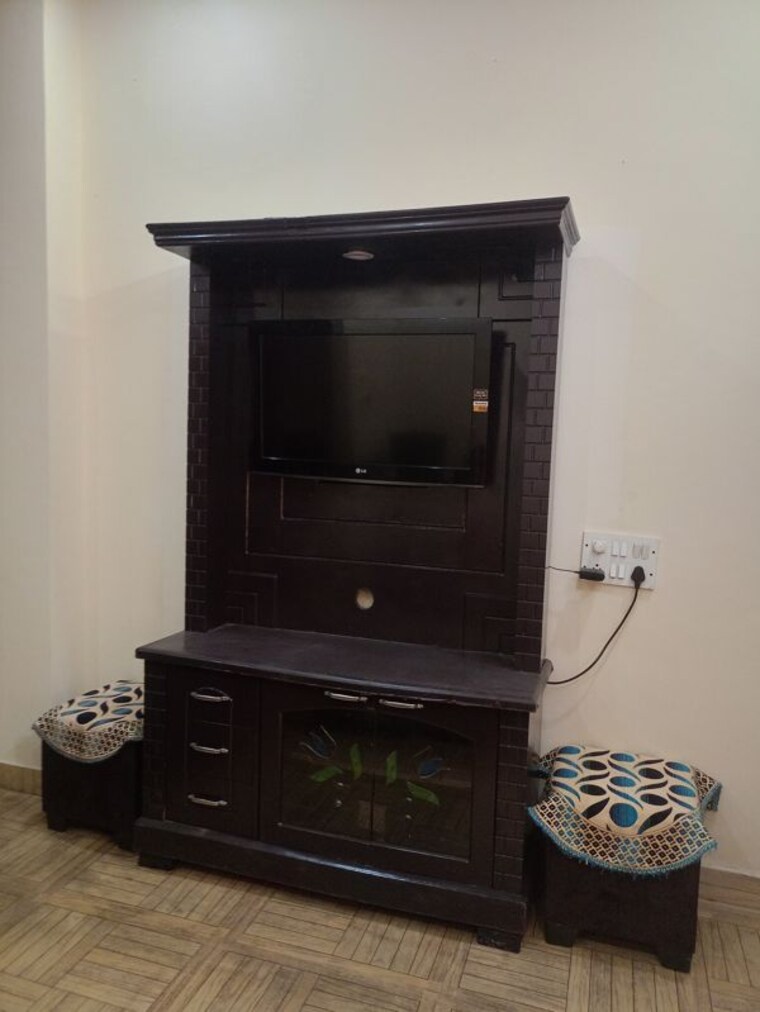 undefined, sector 21 3 Bedroom 300 Sq.Yd. Builder Floor In Sector 21 Gurgaon 10618553