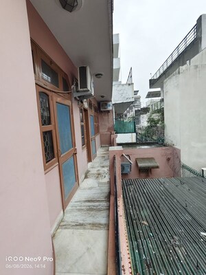 Balcony in 3 BHK Builder Floor at Sector 21 – for Rent