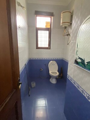 Bathroom in 1 RK Builder Floor at Sector 22 – for Rent