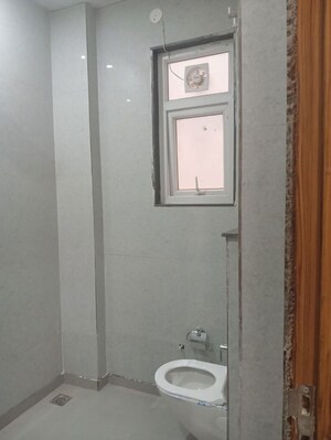 Bathroom in 2 BHK Builder Floor at Sector 22 – for Rent
