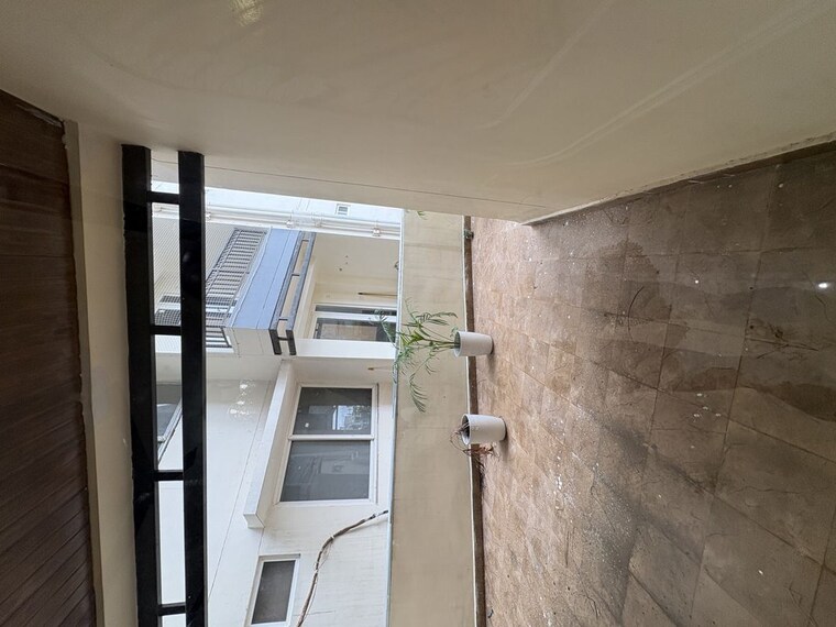 Balcony, vrindavan colony 2.5 Bedroom 1294 Sq.Ft. Apartment In Vrindavan Colony Lucknow 10618570
