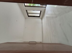Room in 3 BHK Apartment at Tulshibaugwale Colony, Sahakar Nagar – for Sale