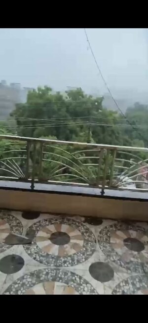 Balcony in 4 BHK Builder Floor at Green Fields Colony – for Rent