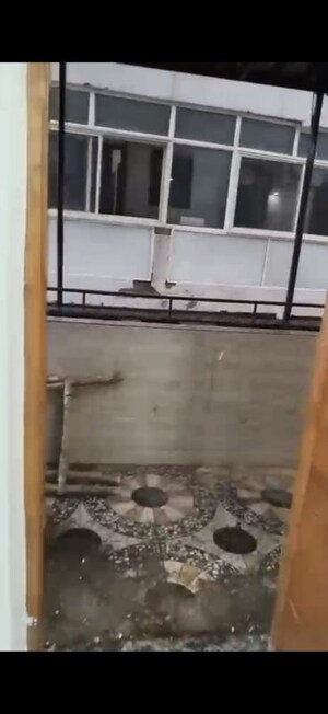 Furnished Amenities in 4 BHK Builder Floor at Green Fields Colony – for Rent
