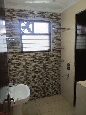 Bathroom in 4 BHK Builder Floor at Green Fields Colony – for Rent