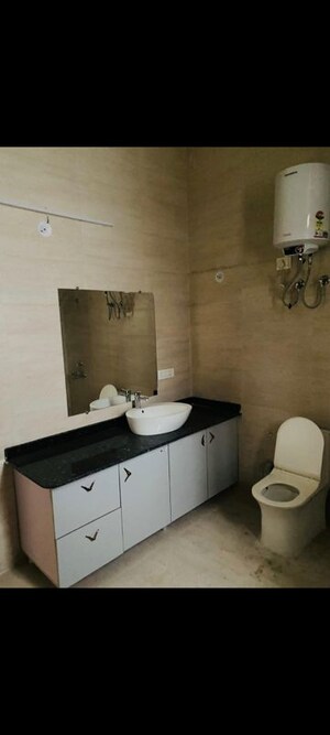 Bathroom in 4 BHK Independent House at Sector 44 – for Rent