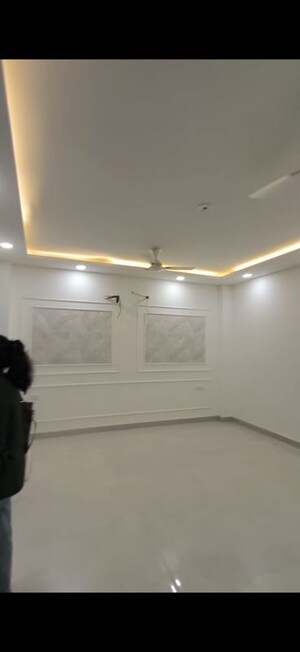3 BHK Builder Floor For Rent in Green Fields Colony