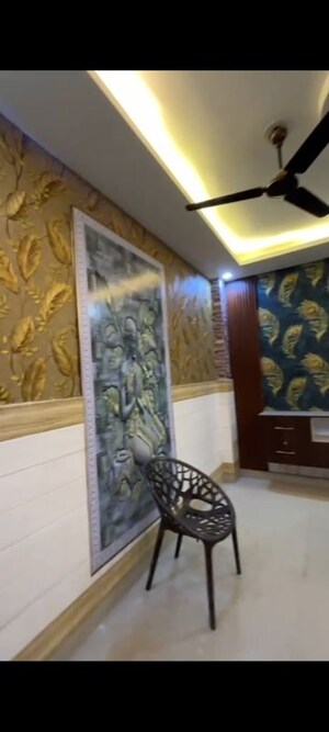 3 BHK Builder Floor For Rent in Mahavir Enclave