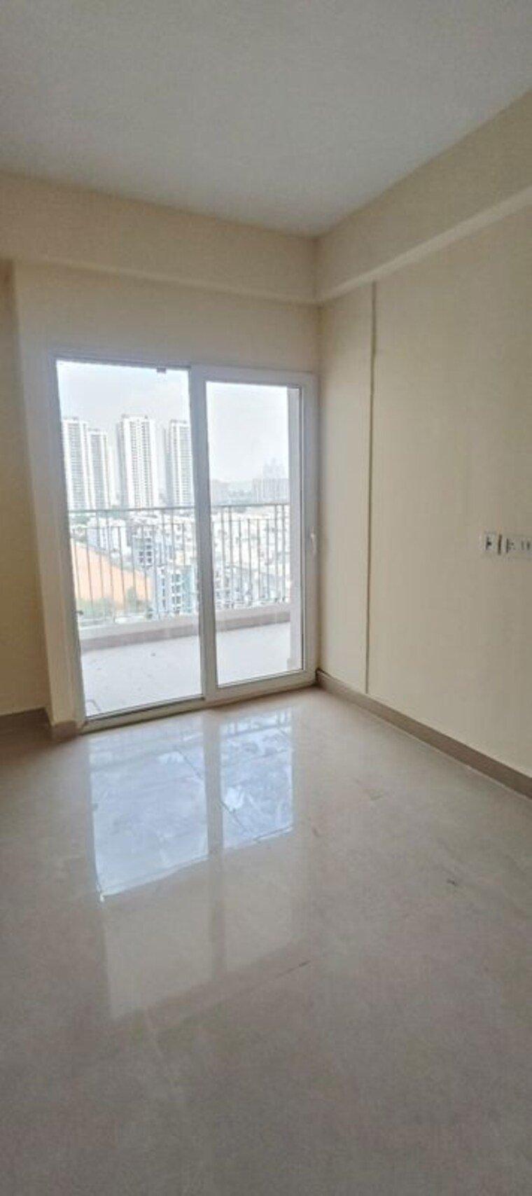 Room, gls-avenue-81 2 Bedroom 670 Sq.Ft. Apartment In Sector 81 Gurgaon 10618611