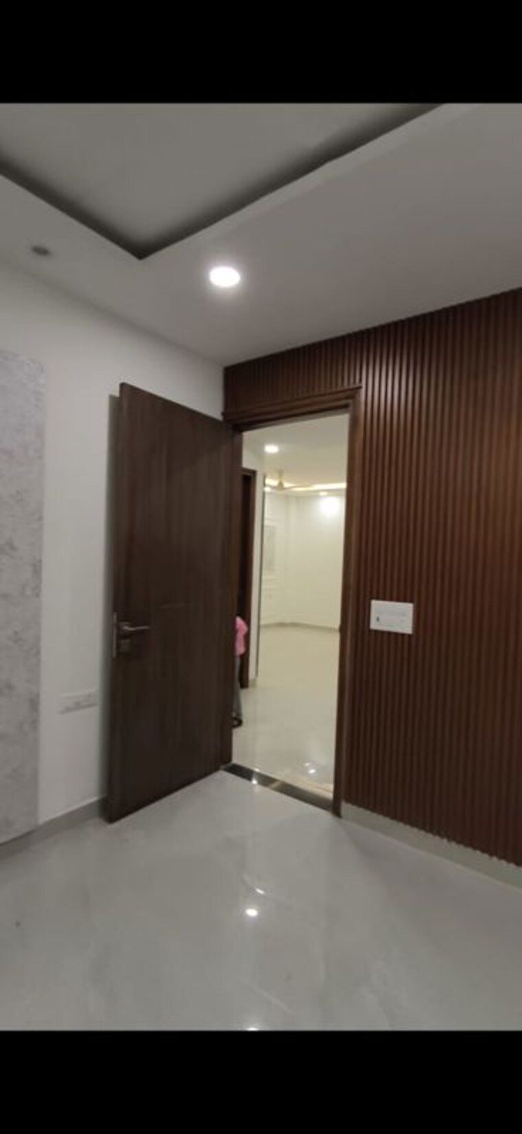 Room, green fields colony 3 Bedroom 200 Sq.Yd. Builder Floor In Green Fields Colony Faridabad 10618617