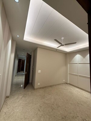 2 BHK Builder Floor For Rent in Kalkaji