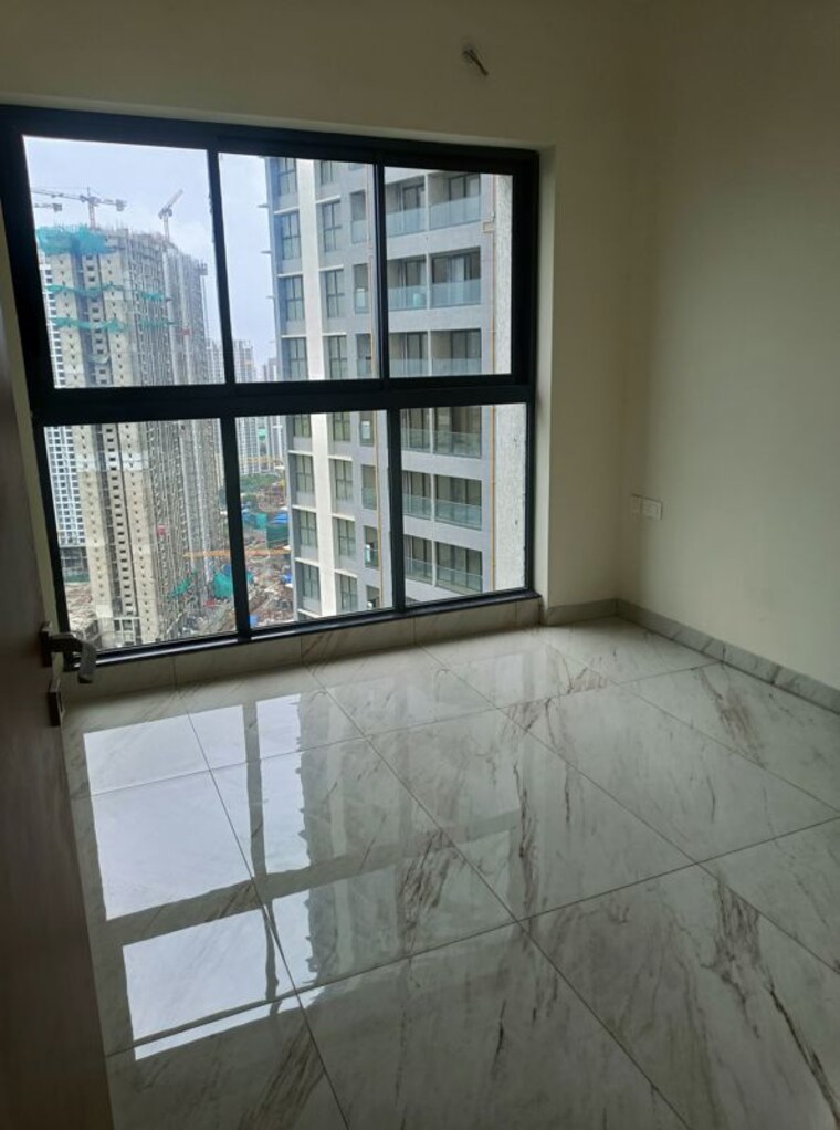 Balcony, raymond-the-address 3 Bedroom 1150 Sq.Ft. Apartment In Pokhran Road No Two Thane 10618646
