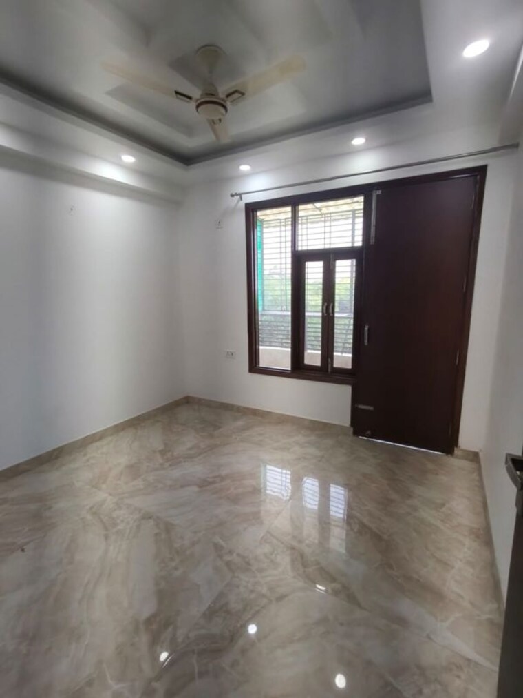 Room, mehrauli 3 Bedroom 1300 Sq.Ft. Builder Floor In Mehrauli Delhi 10618636