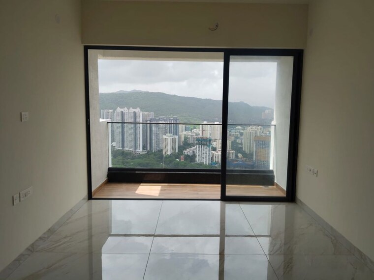 Kitchen, raymond-the-invictus-by-gs 3 Bedroom 1100 Sq.Ft. Apartment In Pokhran Road No One Thane 10618651