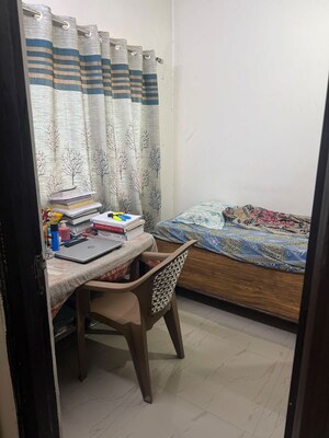 Bedroom in 2.5 BHK Apartment at Nimbus Express Park View - II, Chi V Greater Noida – for Sale