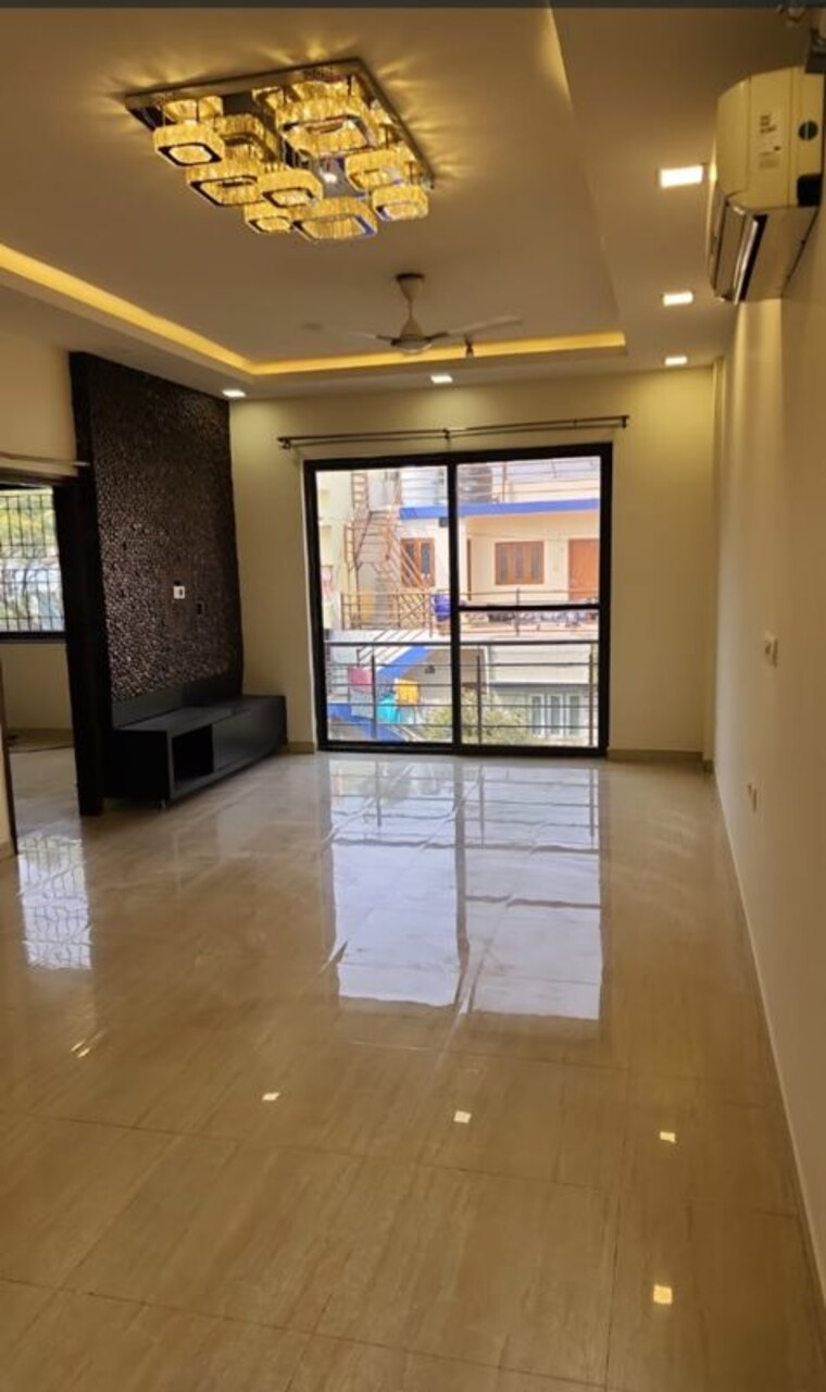Room, koramangala 8th block 3 Bedroom 1500 Sq.Ft. Apartment In Koramangala 8th Block Bangalore 10618653