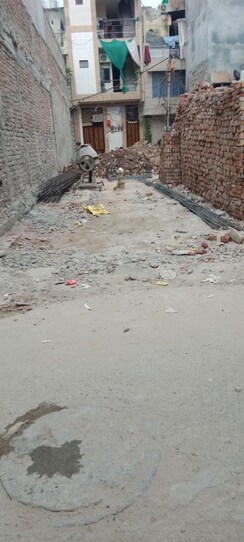 Plot For Sale in Vijay Enclave
