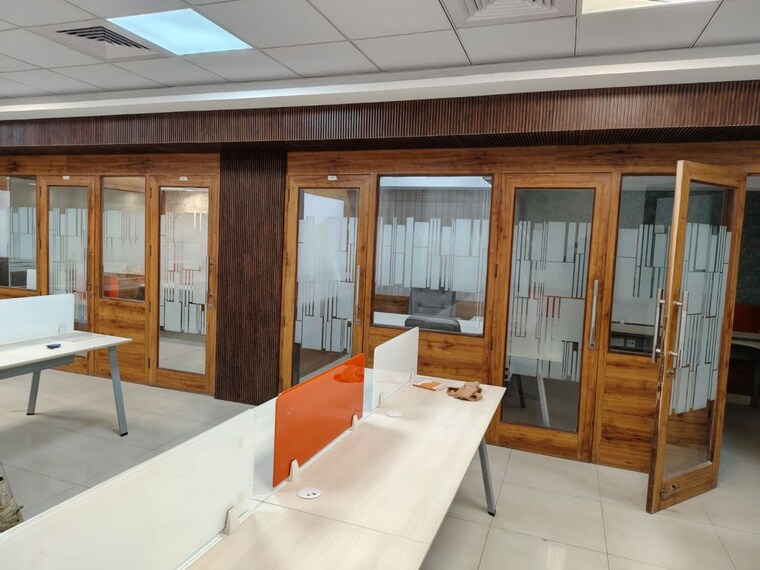 Team Area, sector 3 Commercial Office Space 2000 Sq.Ft. In Sector 3 Noida 10618647