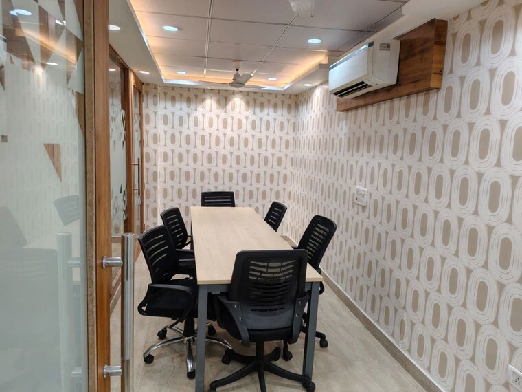 Gym, sector 3 Commercial Office Space 2000 Sq.Ft. In Sector 3 Noida 10618647