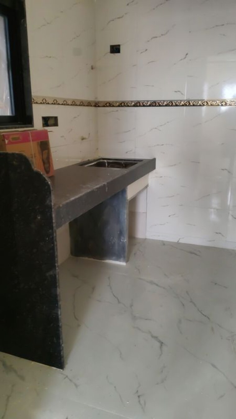 Kitchen, vijay-lenyadri-chs 1 Bedroom 450 Sq.Ft. Apartment In Kurla East Mumbai 10618648