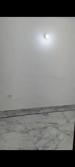 2 BHK Builder Floor For Rent in Green Fields Colony