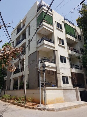 2 BHK Apartment For Sale in Amba Gardens