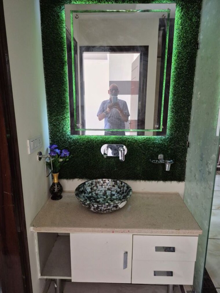 undefined, sector 46 3 Bedroom 328 Sq.Yd. Builder Floor In Sector 46 Gurgaon 10618691