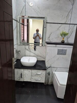Kitchen in 3 BHK Builder Floor at Sector 46 – for Rent