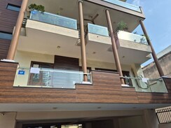 3 BHK + Store Room Builder Floor For Rent in Sector 46