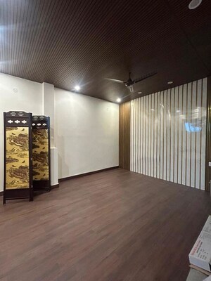 Room in 2 BHK Builder Floor at Builder Floor, Sector 28 – for Rent