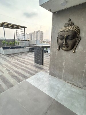 Parking in 2 BHK Builder Floor at Builder Floor, Sector 28 – for Rent