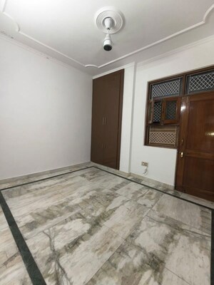 Room in  Office Space at Rohini Sector 11 – for Rent