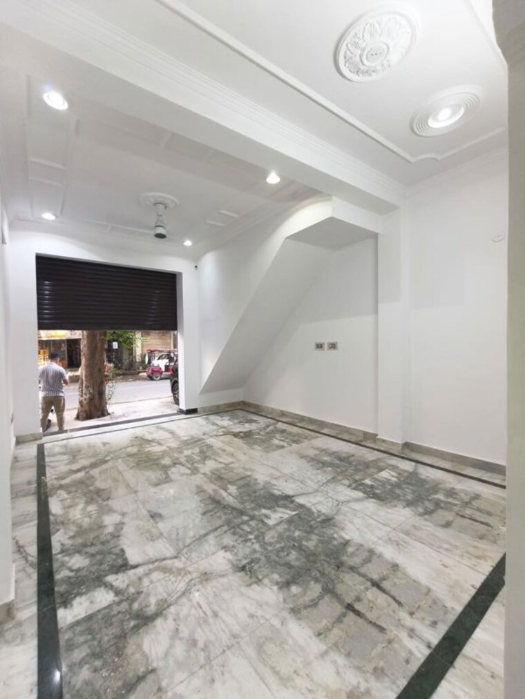 undefined, rohini sector 11 Commercial Office Space 48 Sq.Mt. In Rohini Sector 11 Delhi 10618719