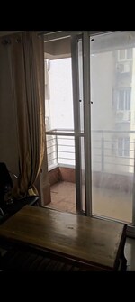 1000 Sq.Ft. Apartment in DND The Destination