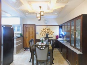 Gym in 3 BHK Builder Floor at DLR Enclave, Sainikpuri – for Sale