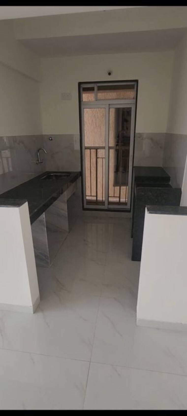 Kitchen, metropolis-bayside 1 Bedroom 360 Sq.Ft. Apartment In Kasarvadavali Thane 10618733