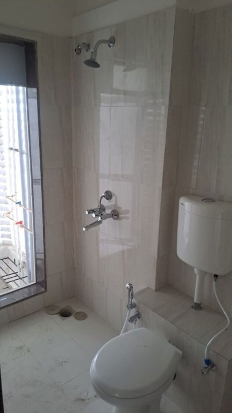 Bathroom, puranik-city-reserva 2 Bedroom 669 Sq.Ft. Apartment In Ghodbunder Road Thane 10618740