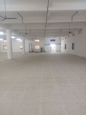 Parking in  Warehouse at Chavindra – for Rent
