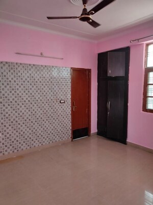 Room in 3 BHK Apartment at Spring Garden Faizabad Road, Faizabad Road – for Rent