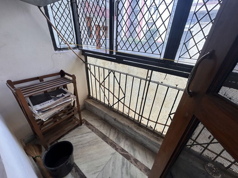 Balcony, sector 12 dwarka 3 Bedroom 1800 Sq.Ft. Apartment In Sector 12 Dwarka Delhi 10618795