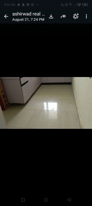 Room in 2 BHK Apartment at Pyramid Midtown, Sector 59 – for Rent