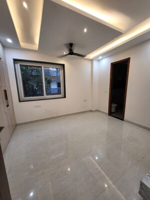 3 BHK Builder Floor For Rent in Sector 15
