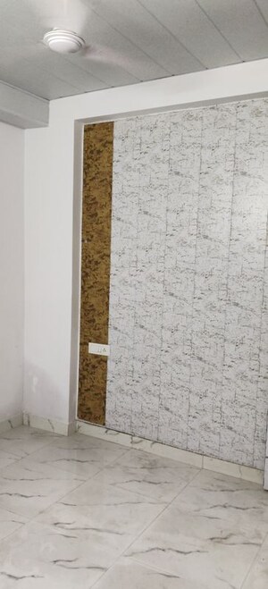 Living Room in 1 BHK Builder Floor at MSP Arihant Apartments, Sector 73 – for Rent