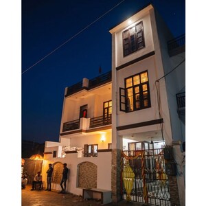 6 BHK Independent House – Exterior View View at Sector 25 - for Sale