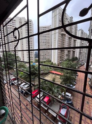 Balcony in 1 BHK Apartment at Sapphire Lakeside, Powai – for Sale