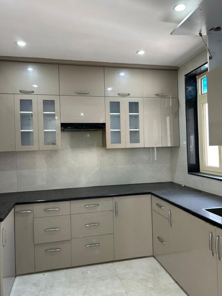 Kitchen, sector 17 dwarka 4 Bedroom 3600 Sq.Ft. Builder Floor In Sector 17 Dwarka Delhi 10618870