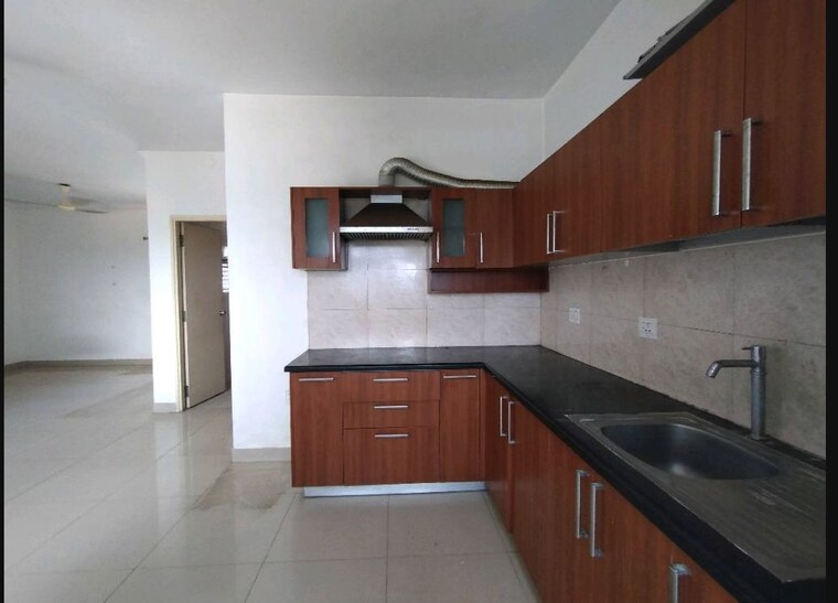 Kitchen, mantri-webcity 2 Bedroom 1055 Sq.Ft. Apartment In Hennur Road Bangalore 10618891